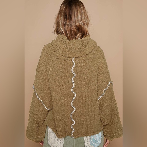 412. POL🛑 LAST 1! AT COST! green pink sweater top berber floral patch - Picture 4 of 5